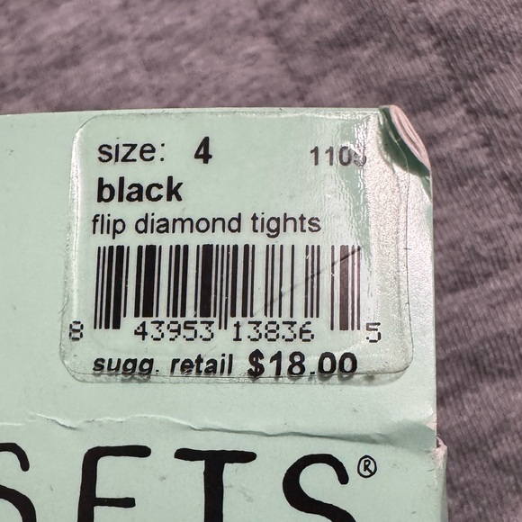 Lot of Assets by Spanx Black Reversible Shaping Tights Flipside Diamond - Picture 6 of 7